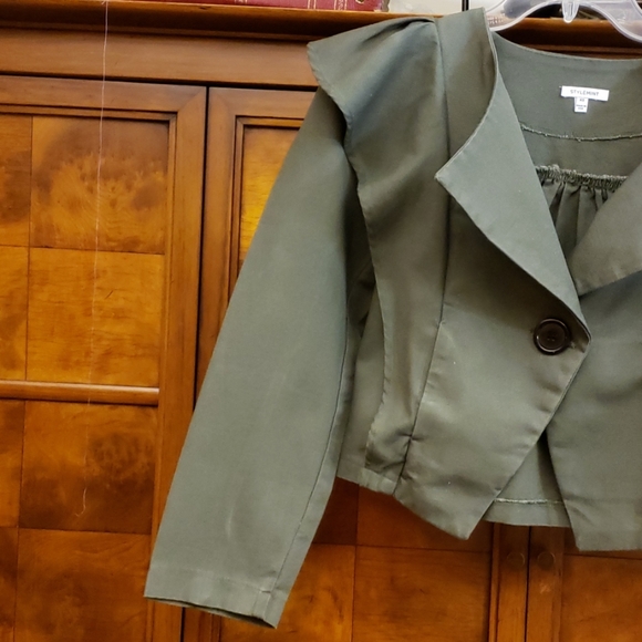 STYLEMINT GREEN RUFFLE SLEEVE JACKET SZ XS - Picture 2 of 8
